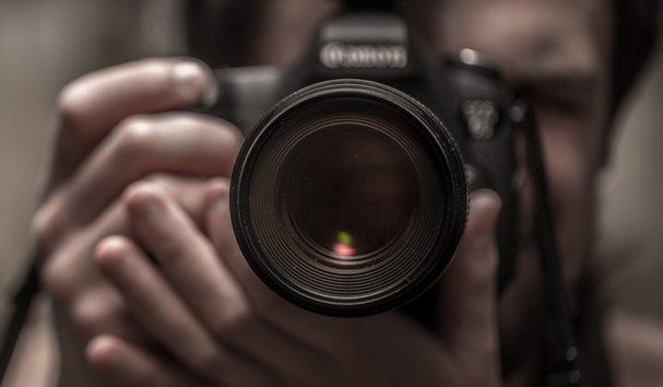 Is it legal to photograph someone when they are being served?